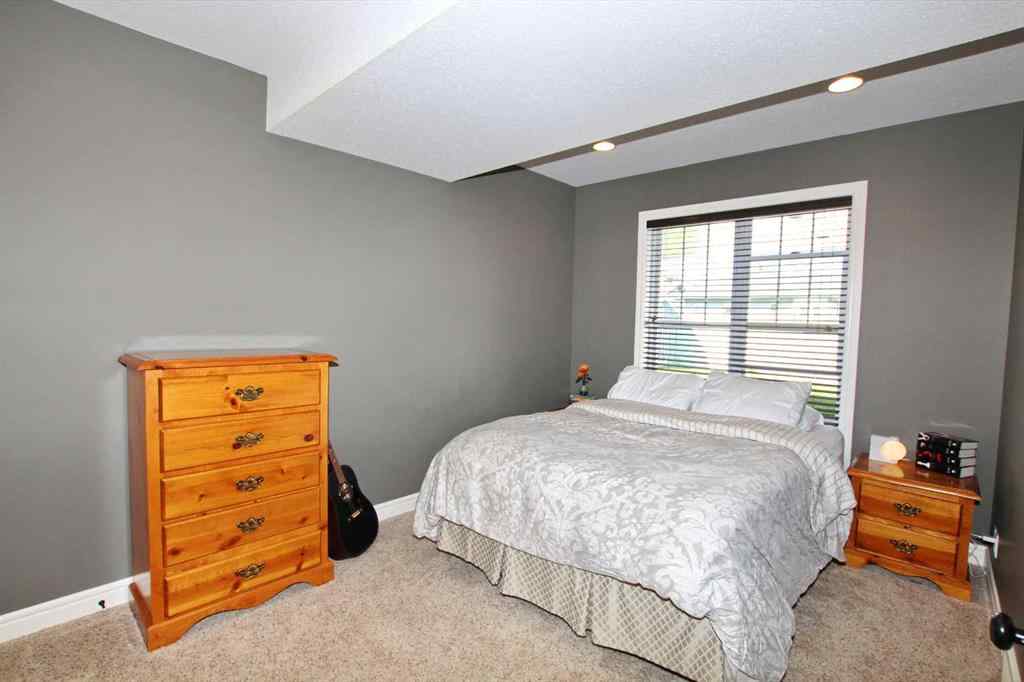 MLS® A2252377 - 6 Laurel Close  in Lakeway Landing Sylvan Lake, Residential