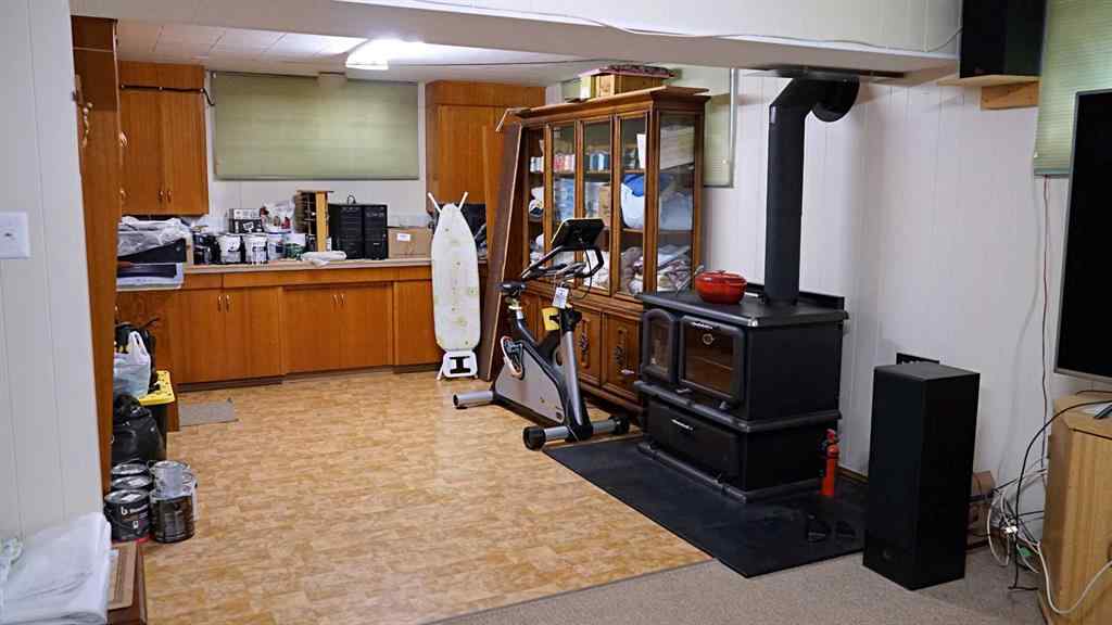 MLS® A2252378 - 101 2nd Street E in Derwent Derwent, Residential