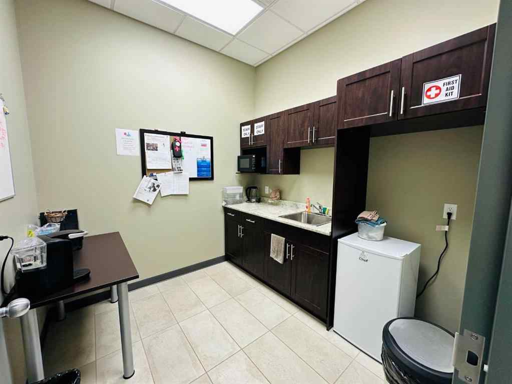MLS® A2252379 - Unit #105 10126 117 Avenue  in Northridge Grande Prairie, Commercial