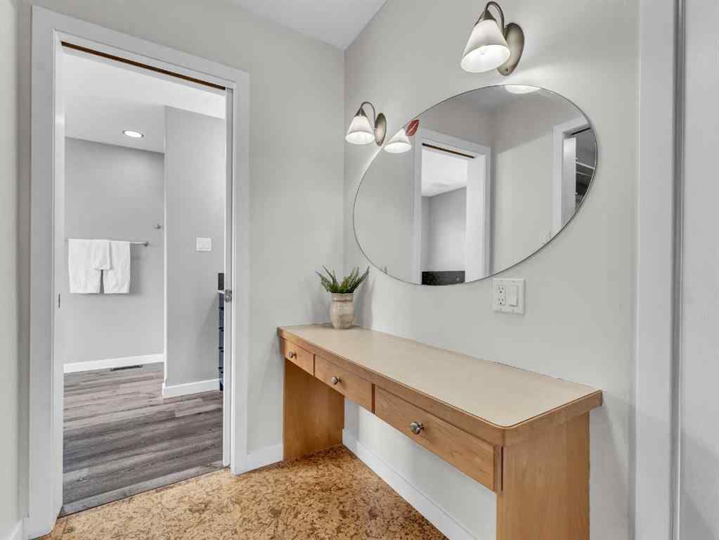 MLS® A2252382 - 23 Vista Avenue SE in SE Southridge Medicine Hat, Residential