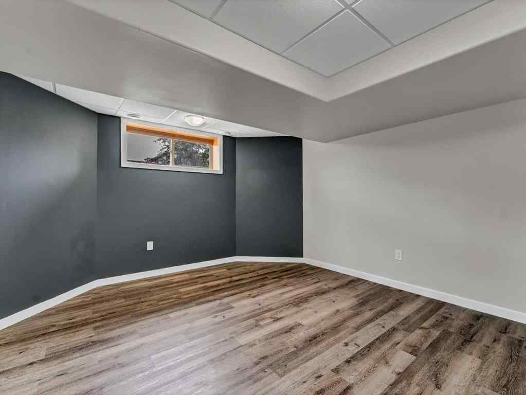 MLS® A2252382 - 23 Vista Avenue SE in SE Southridge Medicine Hat, Residential