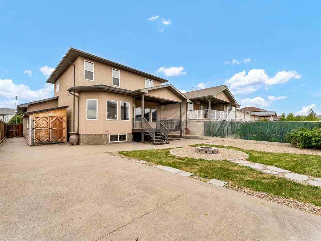 MLS® A2252382 - 23 Vista Avenue SE in SE Southridge Medicine Hat, Residential