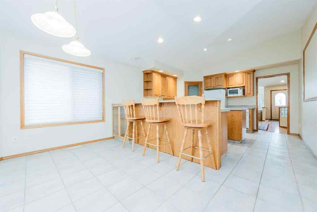 MLS® A2252385 - 10216 72B Avenue  in Mission Heights Grande Prairie, Residential