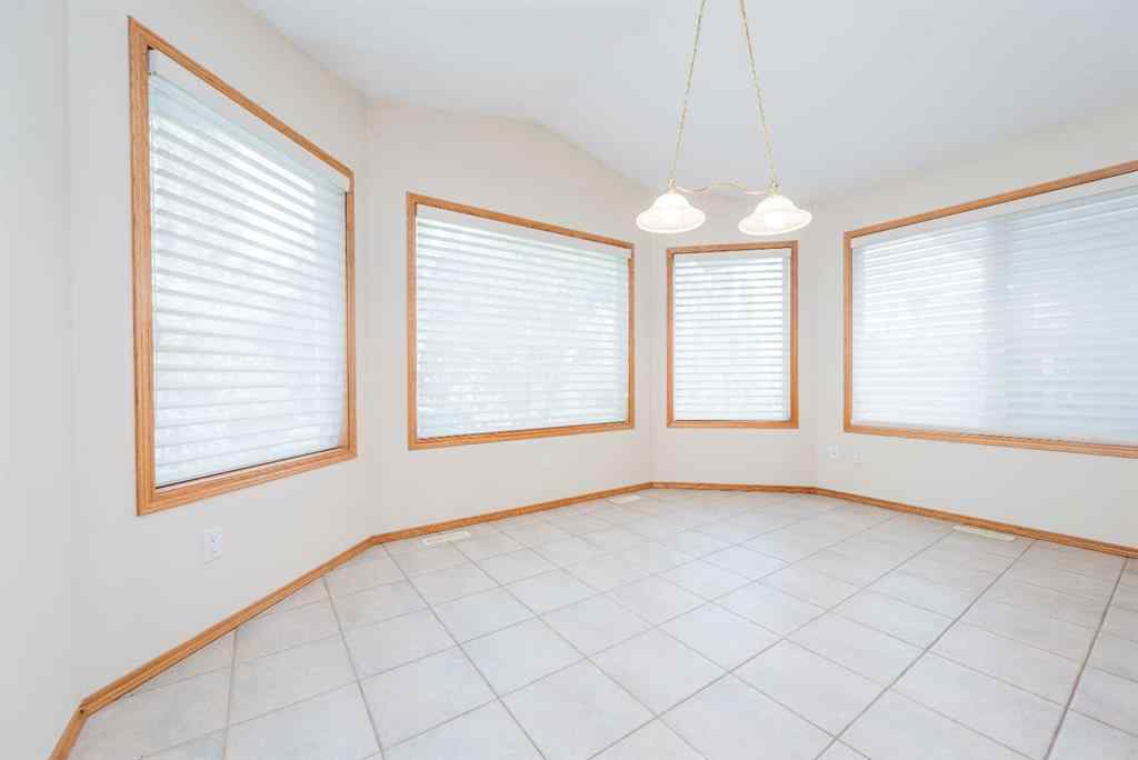 MLS® A2252385 - 10216 72B Avenue  in Mission Heights Grande Prairie, Residential