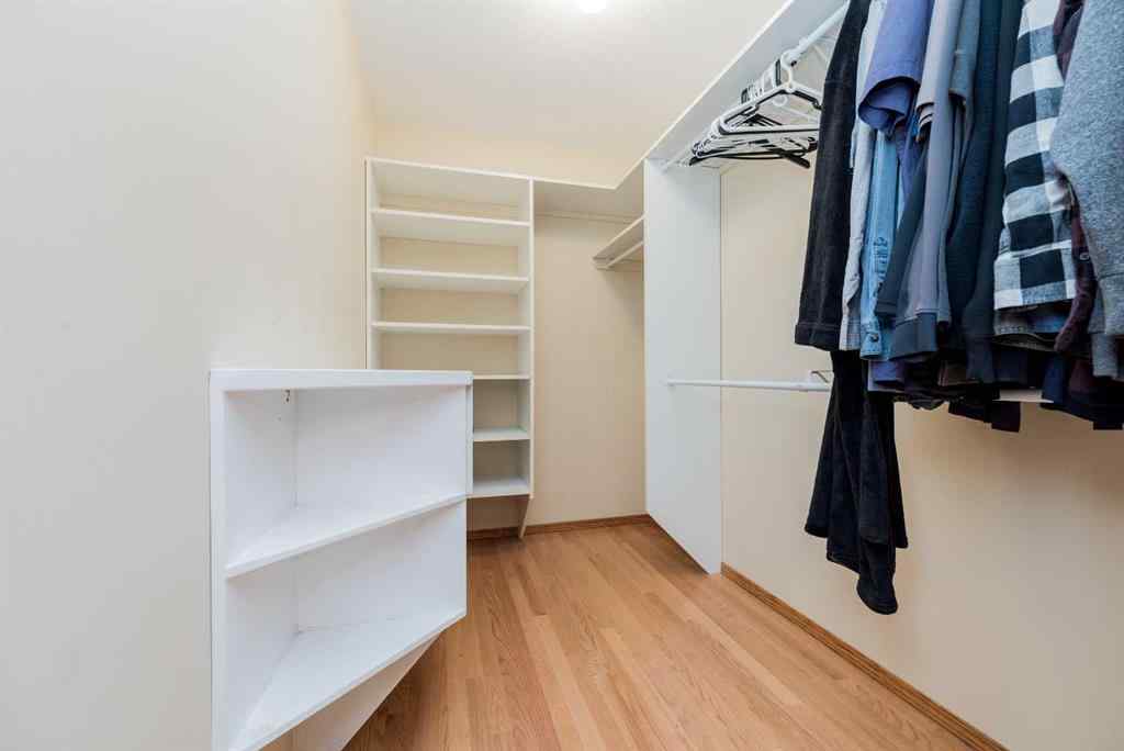MLS® A2252385 - 10216 72B Avenue  in Mission Heights Grande Prairie, Residential