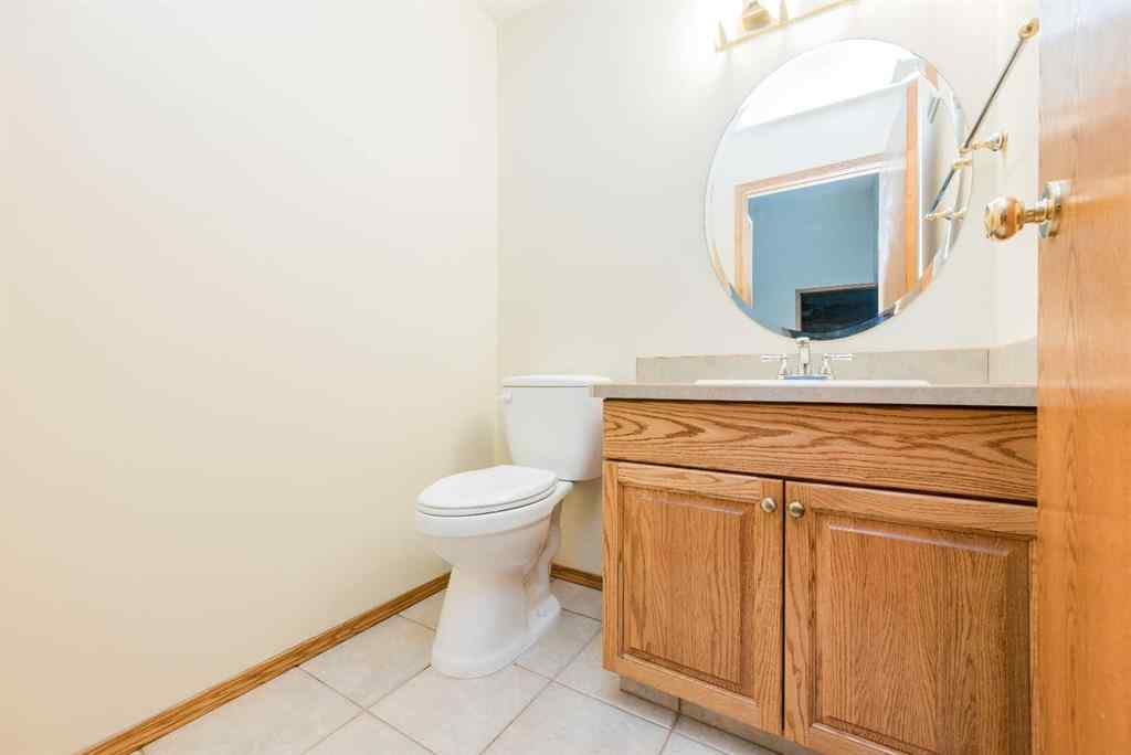MLS® A2252385 - 10216 72B Avenue  in Mission Heights Grande Prairie, Residential