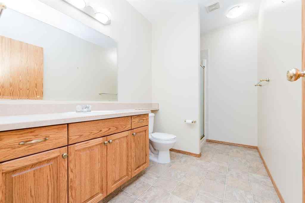 MLS® A2252385 - 10216 72B Avenue  in Mission Heights Grande Prairie, Residential