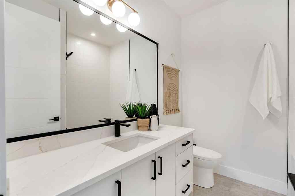 MLS® A2252392 - 1130A Regent Crescent NE in Renfrew Calgary, Residential