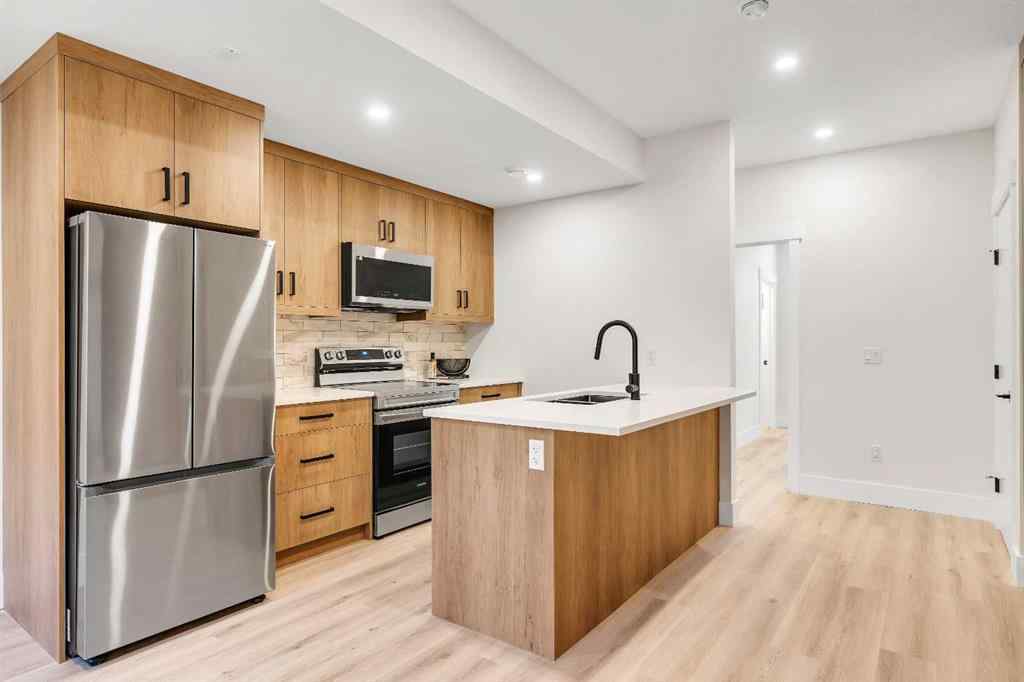 MLS® A2252392 - 1130A Regent Crescent NE in Renfrew Calgary, Residential