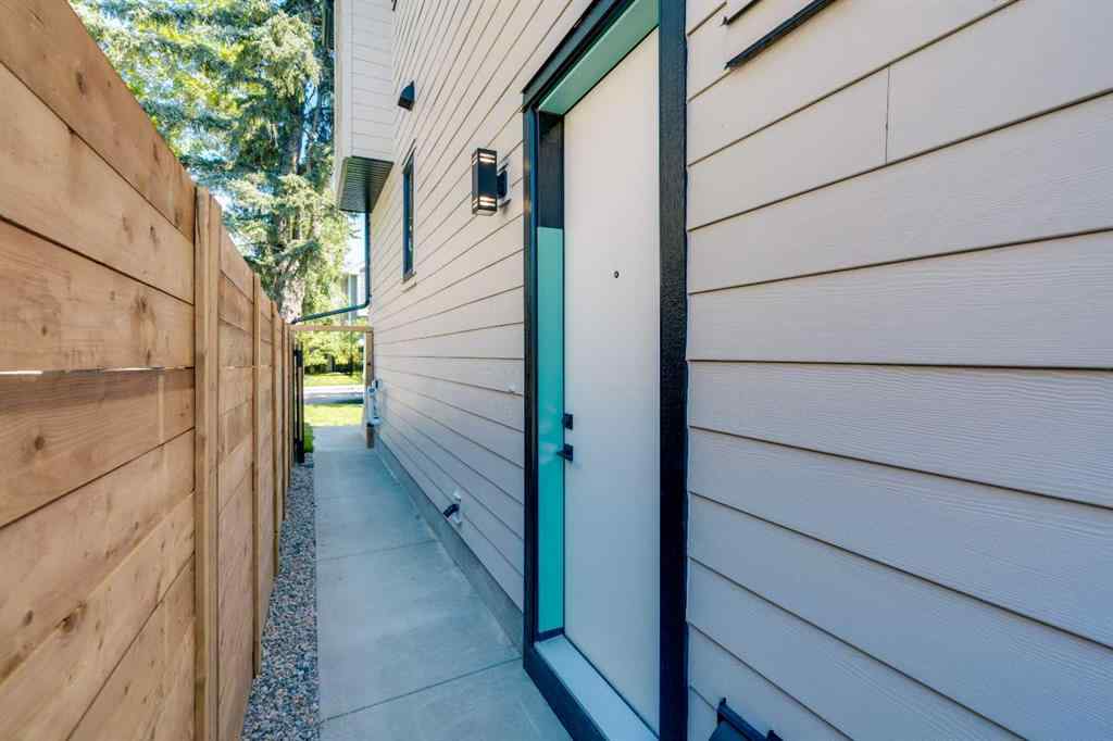 MLS® A2252392 - 1130A Regent Crescent NE in Renfrew Calgary, Residential