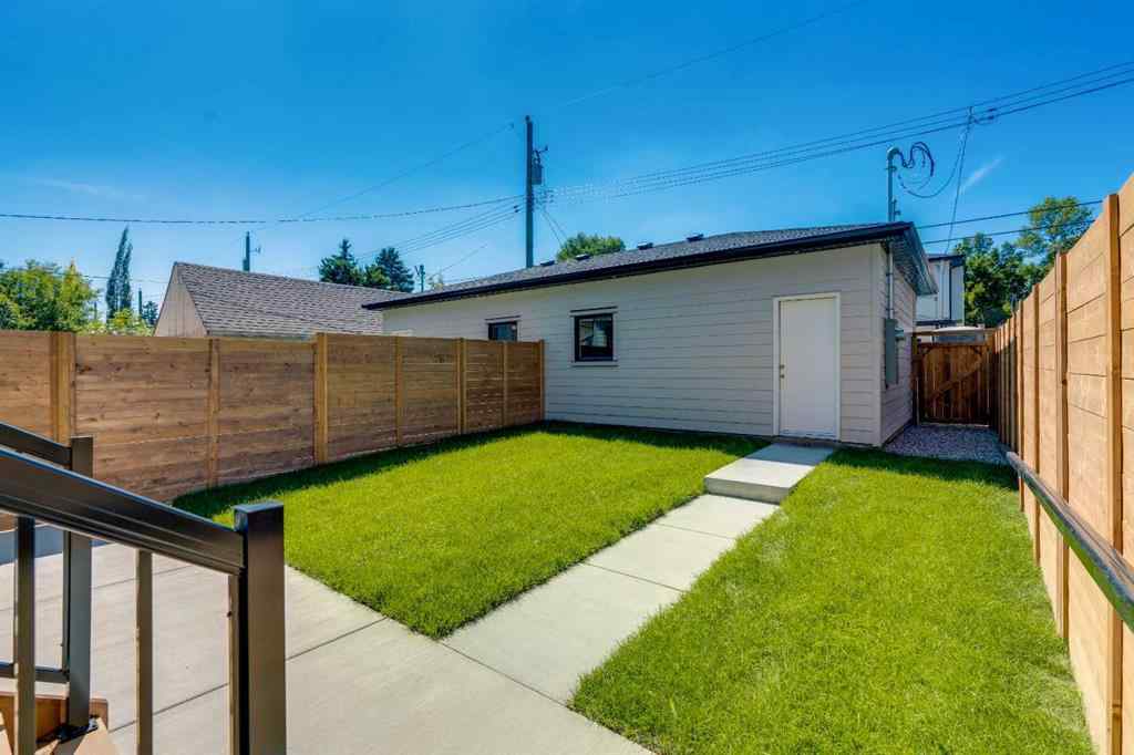 MLS® A2252392 - 1130A Regent Crescent NE in Renfrew Calgary, Residential