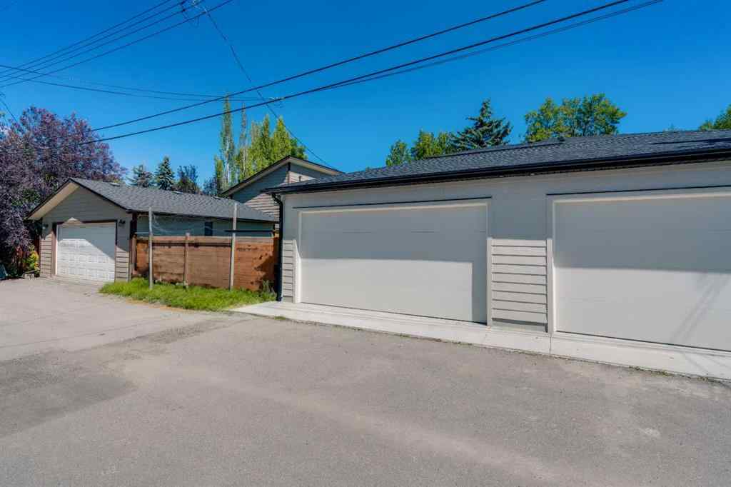 MLS® A2252392 - 1130A Regent Crescent NE in Renfrew Calgary, Residential