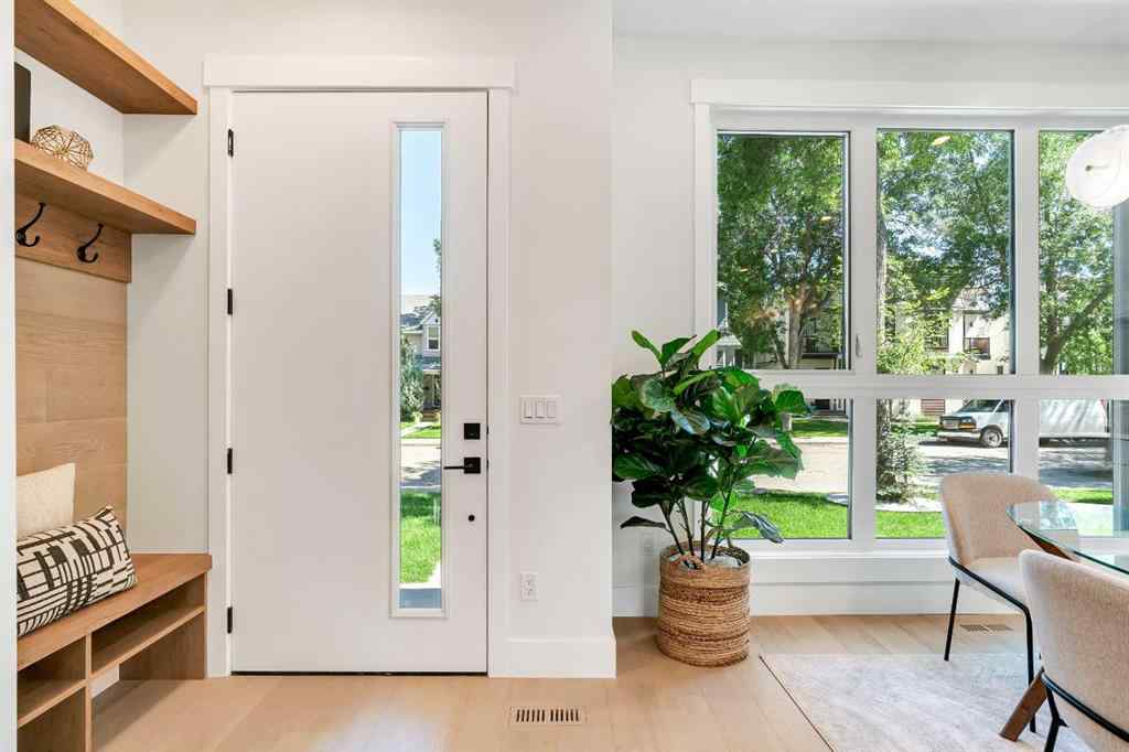 MLS® A2252392 - 1130A Regent Crescent NE in Renfrew Calgary, Residential