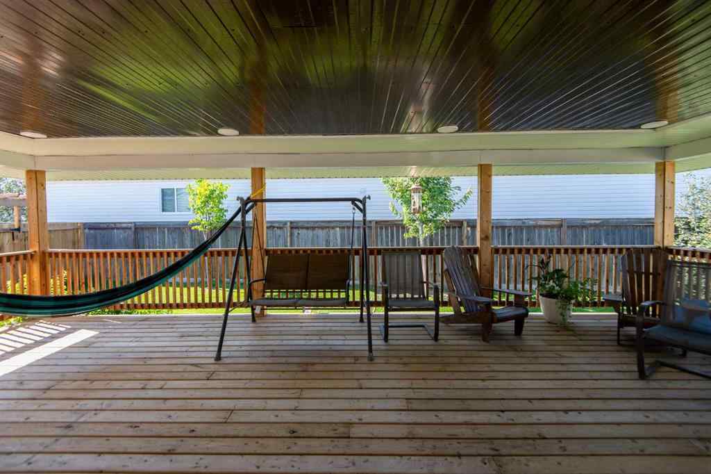 MLS® A2252394 - 11002 102 Avenue  in NONE La Crete, Residential