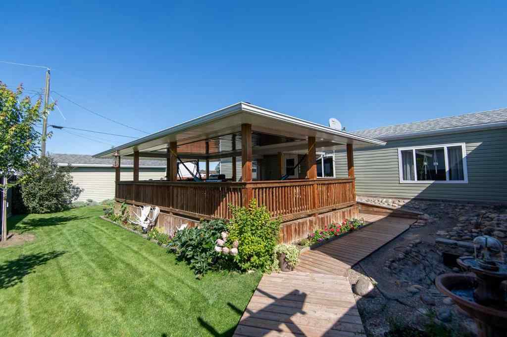 MLS® A2252394 - 11002 102 Avenue  in NONE La Crete, Residential