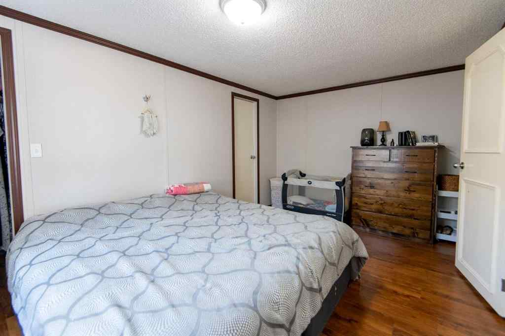 MLS® A2252394 - 11002 102 Avenue  in NONE La Crete, Residential