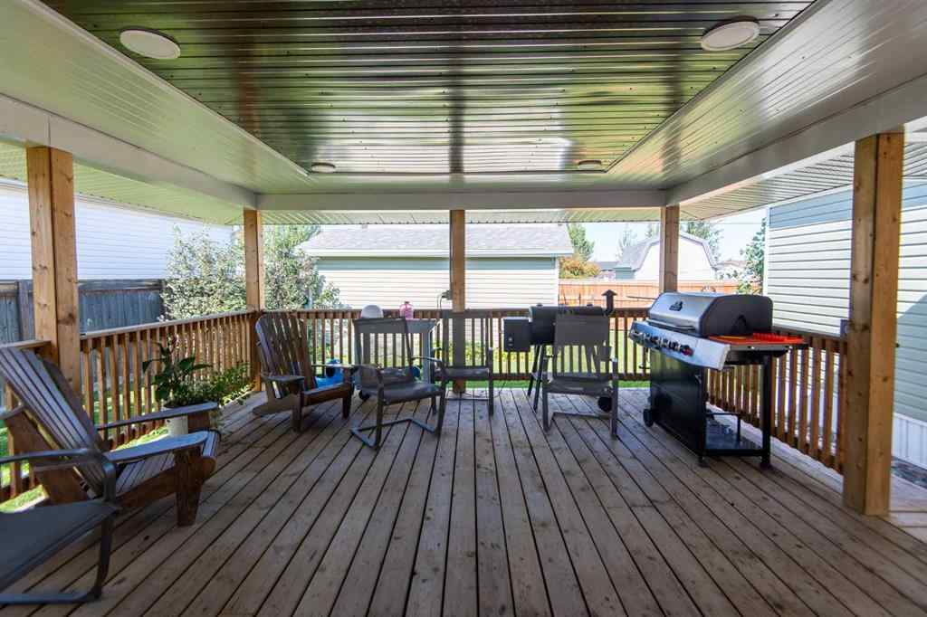 MLS® A2252394 - 11002 102 Avenue  in NONE La Crete, Residential