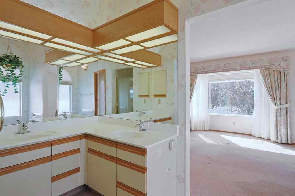 MLS® A2252395 - 15 Hampshire Close NW in Hamptons Calgary, Residential