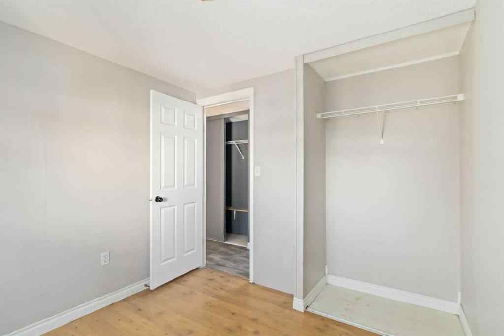 MLS® A2252399 - 215 Grant Way  in Gregoire Park Fort McMurray, Residential