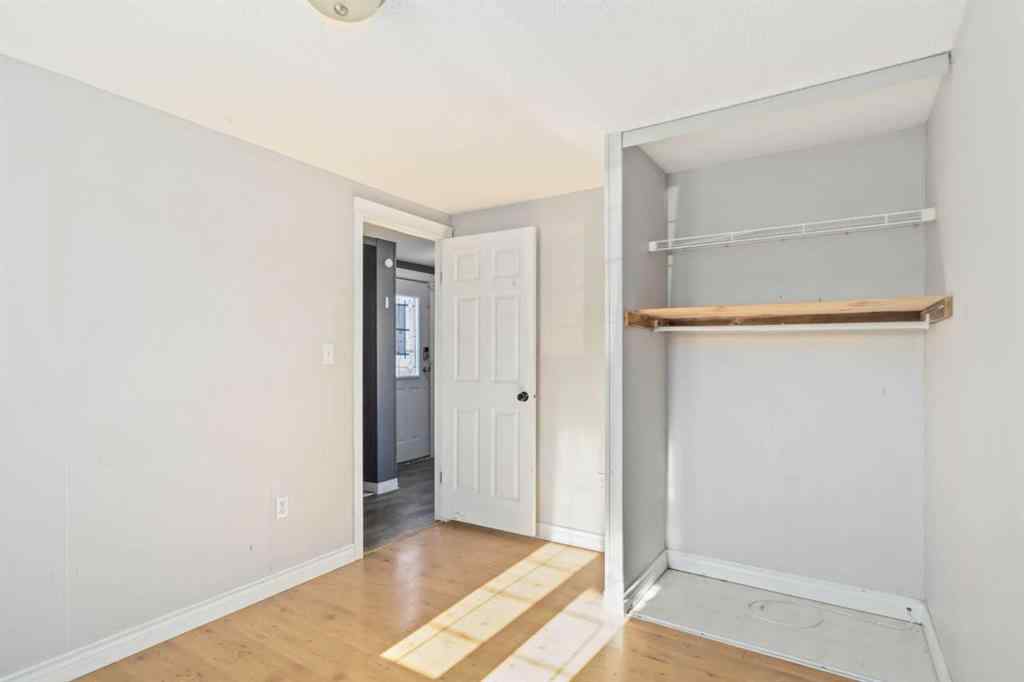 MLS® A2252399 - 215 Grant Way  in Gregoire Park Fort McMurray, Residential