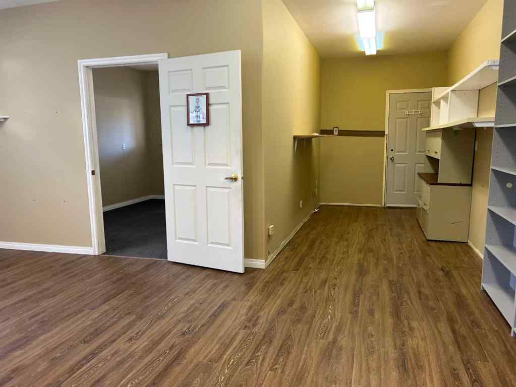 MLS® A2252400 - 47 Squamish Boulevard W in Indian Battle Heights Lethbridge, Residential