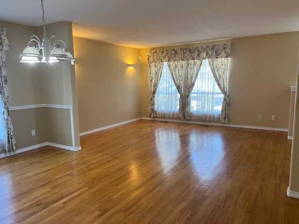 MLS® A2252400 - 47 Squamish Boulevard W in Indian Battle Heights Lethbridge, Residential