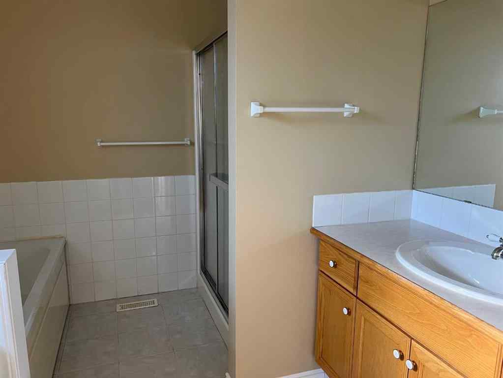 MLS® A2252400 - 47 Squamish Boulevard W in Indian Battle Heights Lethbridge, Residential
