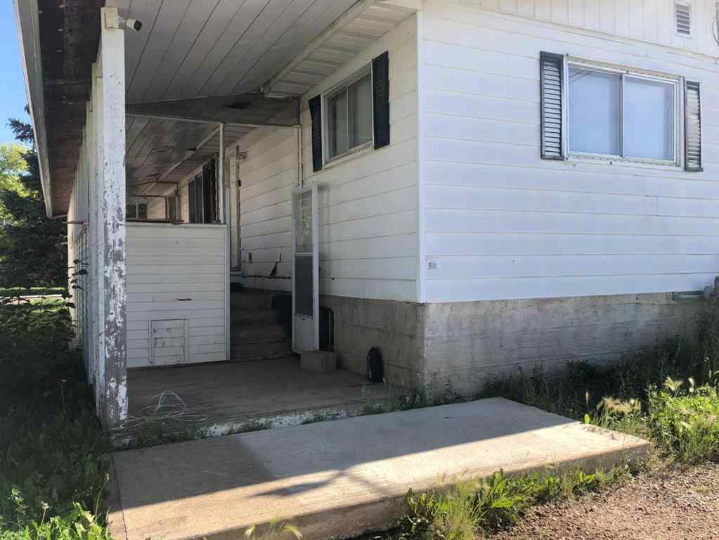 MLS® A2252401 - 10302 104 Avenue  in NONE High Level, Residential