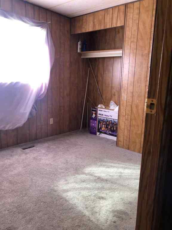 MLS® A2252401 - 10302 104 Avenue  in NONE High Level, Residential