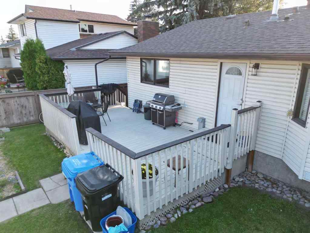 MLS® A2252402 - 1808 65 Street NE in Pineridge Calgary, Residential