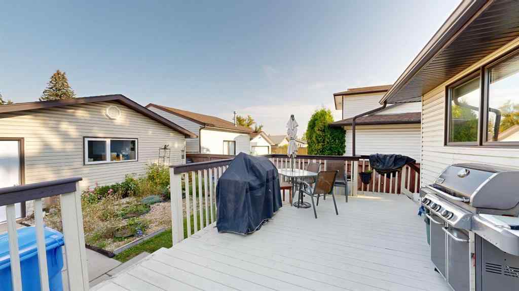 MLS® A2252402 - 1808 65 Street NE in Pineridge Calgary, Residential