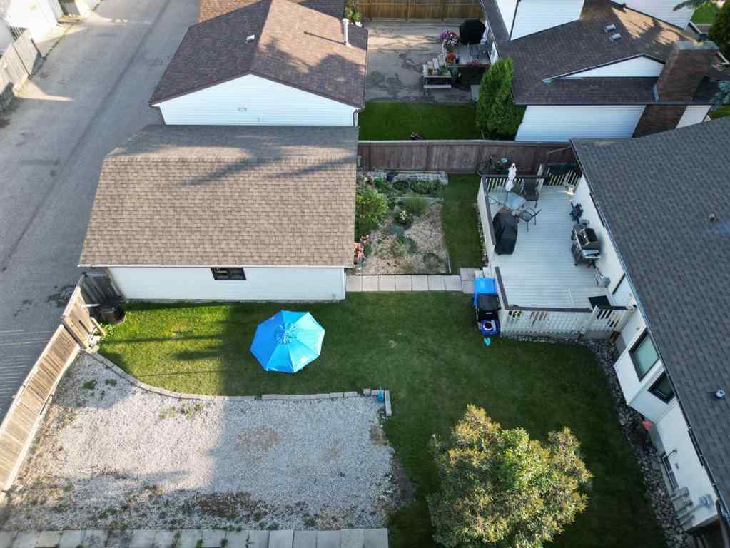 MLS® A2252402 - 1808 65 Street NE in Pineridge Calgary, Residential
