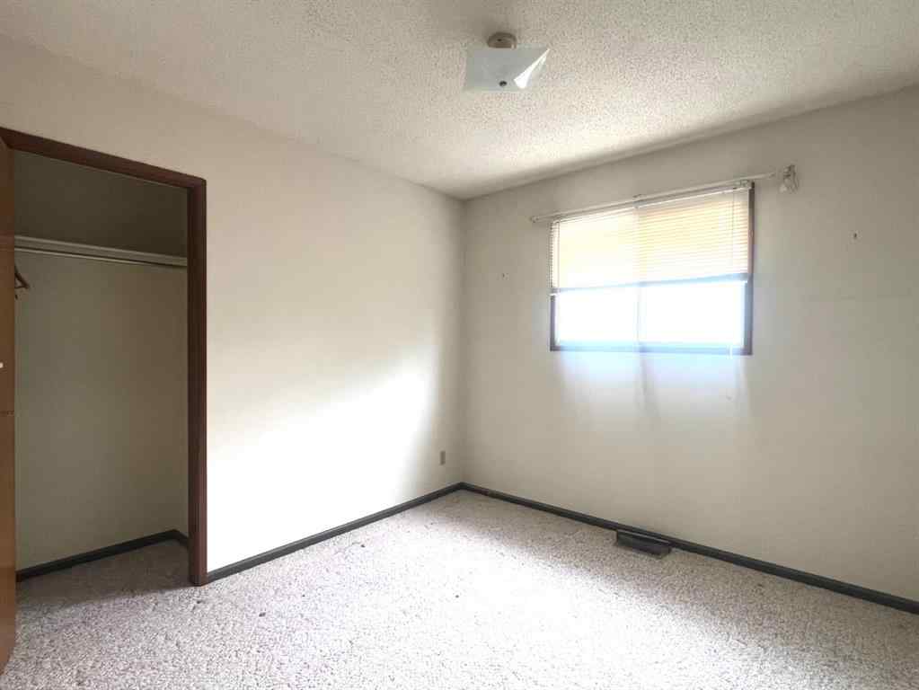 MLS® A2252408 - 176 Huntchester Crescent NE in Huntington Hills Calgary, Residential