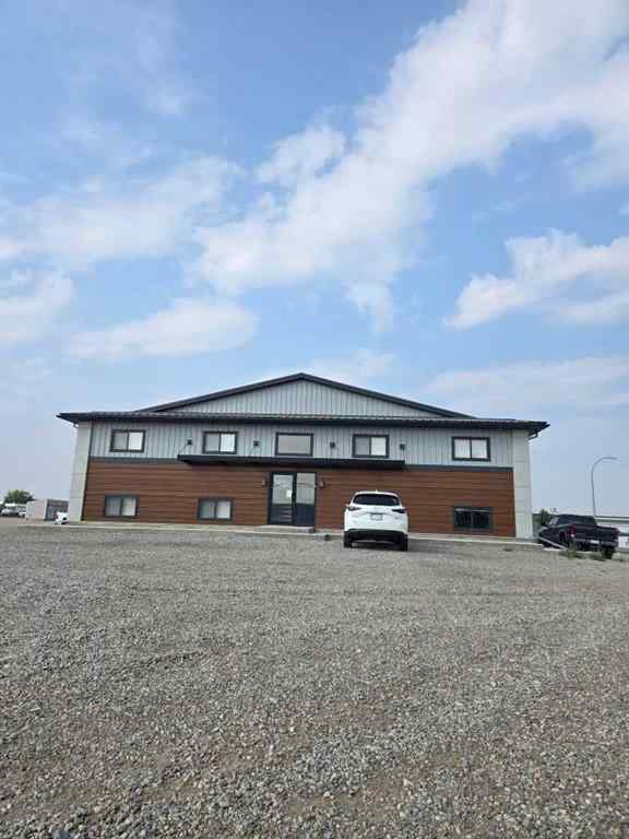 MLS® A2252410 - 3719 2 Avenue N in Anderson Industrial Park Lethbridge, Commercial