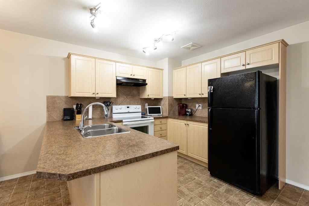MLS® A2252418 - 23 Lark Close  in Lakeway Landing Sylvan Lake, Residential