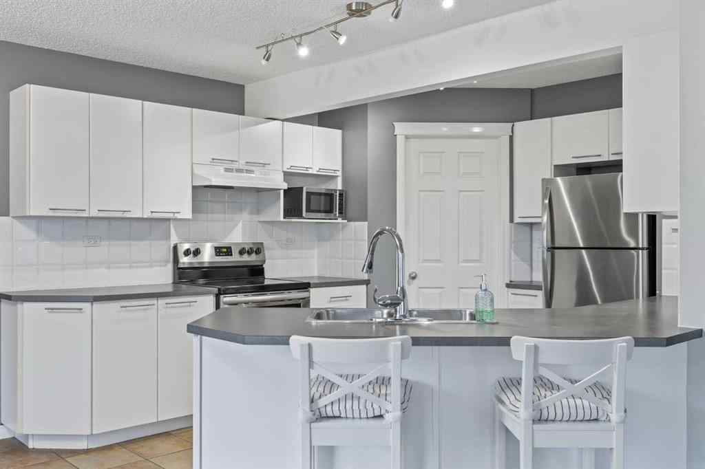 MLS® A2252424 - 230 Cougarstone Circle SW in Cougar Ridge Calgary, Residential