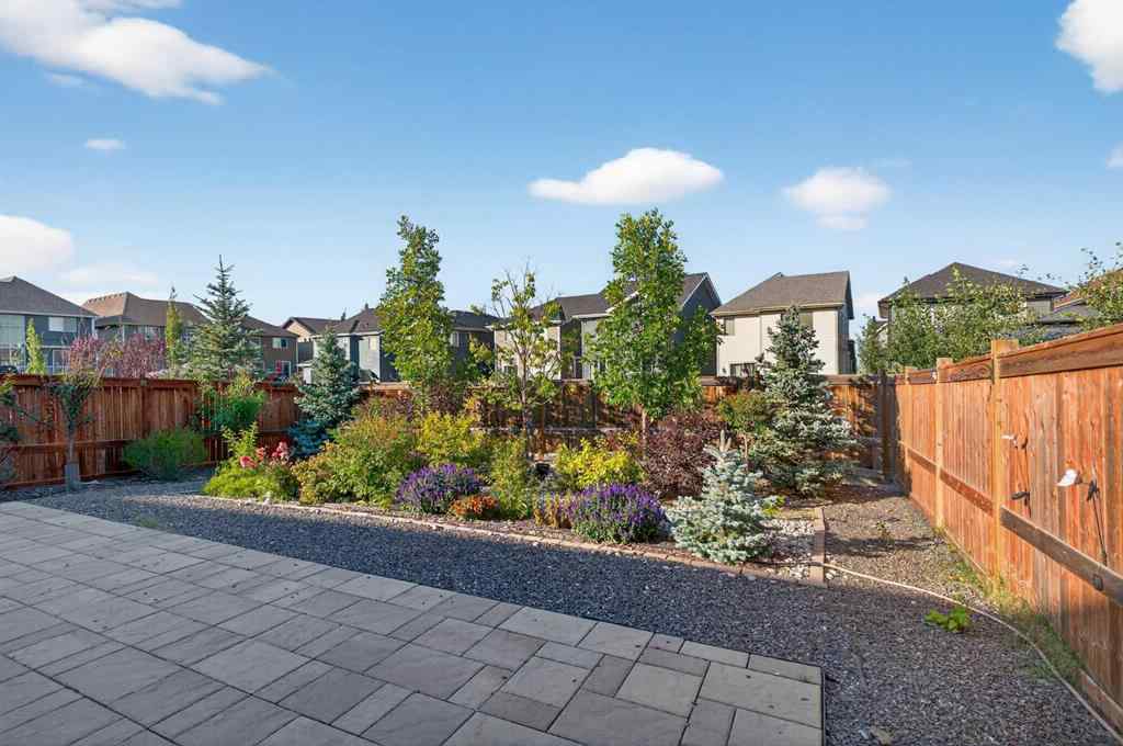 MLS® A2252427 - 574 Sherwood Boulevard NW in Sherwood Calgary, Residential