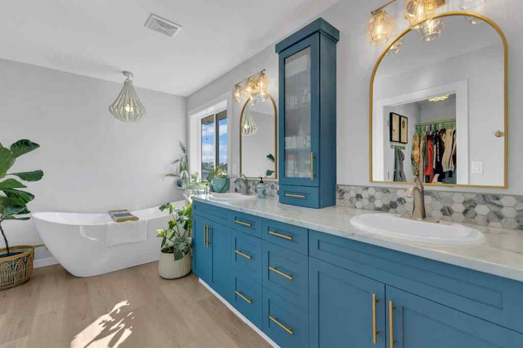 MLS® A2252428 - 6018 Orr Drive  in Oriole Park West Red Deer, Residential