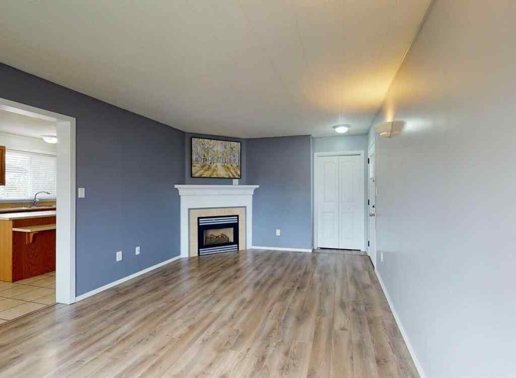 MLS® A2252434 - 11214 96 Street  in Mountview Grande Prairie, Residential