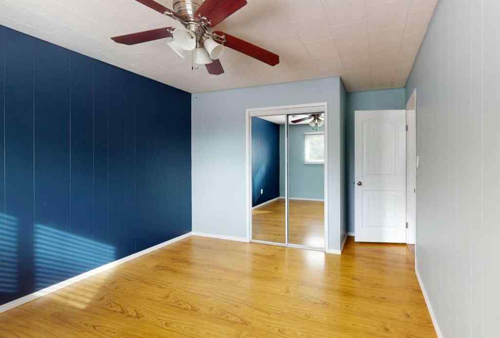 MLS® A2252434 - 11214 96 Street  in Mountview Grande Prairie, Residential