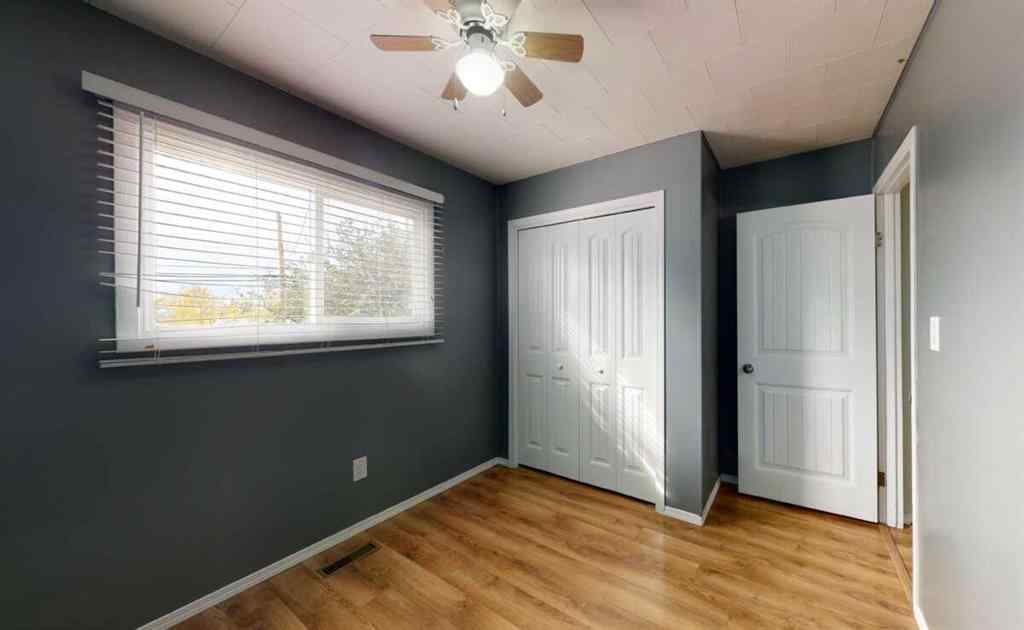 MLS® A2252434 - 11214 96 Street  in Mountview Grande Prairie, Residential