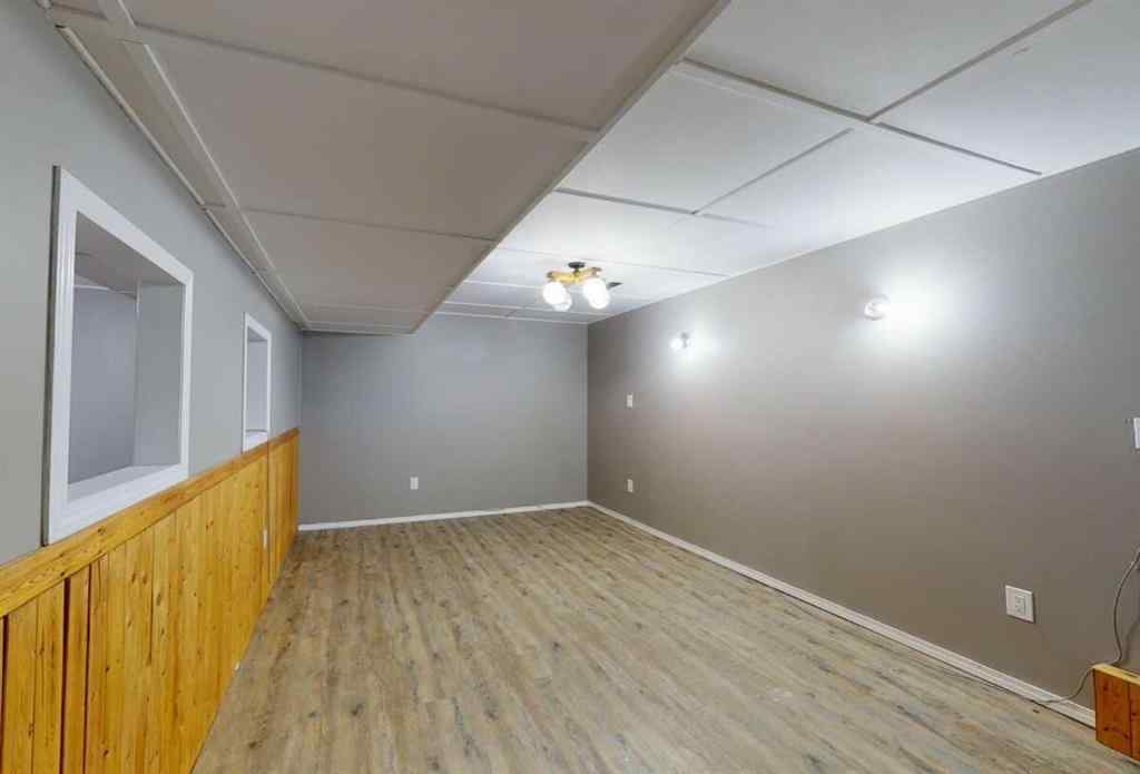 MLS® A2252434 - 11214 96 Street  in Mountview Grande Prairie, Residential