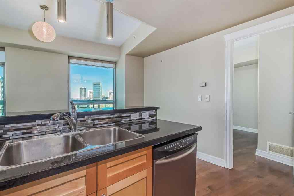 MLS® A2252439 - Unit #2205 836 15 Avenue SW in Beltline Calgary, Residential
