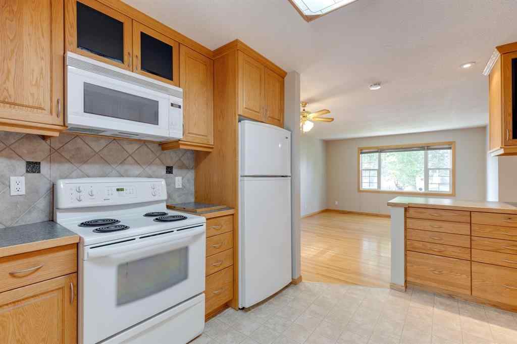MLS® A2252441 - 724 35A Street NW in Parkdale Calgary, Residential