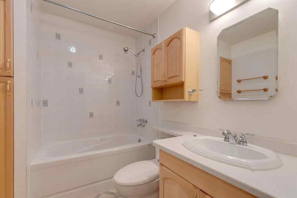MLS® A2252441 - 724 35A Street NW in Parkdale Calgary, Residential