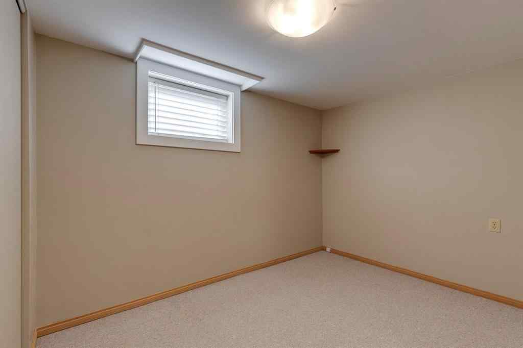 MLS® A2252441 - 724 35A Street NW in Parkdale Calgary, Residential