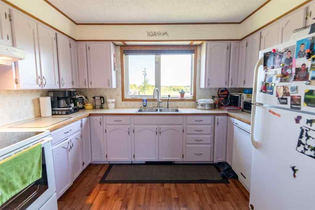 MLS® A2252443 - 16011 Township Road 1061   in NONE Rural Mackenzie County, Residential