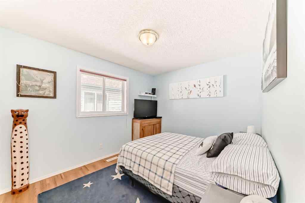 MLS® A2252451 - 223 COVE Drive  in The Cove Chestermere, Residential