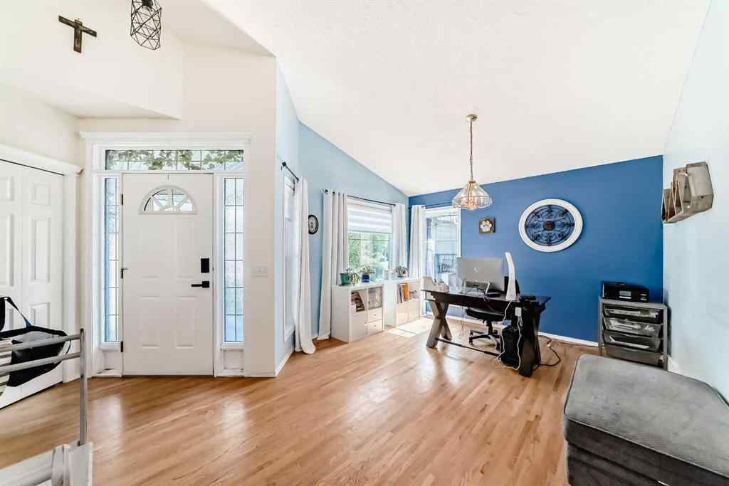 MLS® A2252451 - 223 COVE Drive  in The Cove Chestermere, Residential