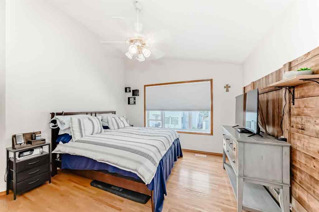 MLS® A2252451 - 223 COVE Drive  in The Cove Chestermere, Residential